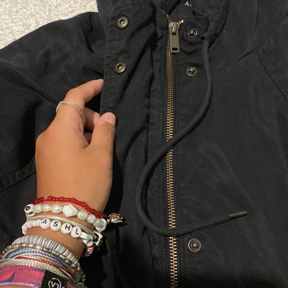 American eagle jean-ish jacket! Size S - Picture 3 of 4